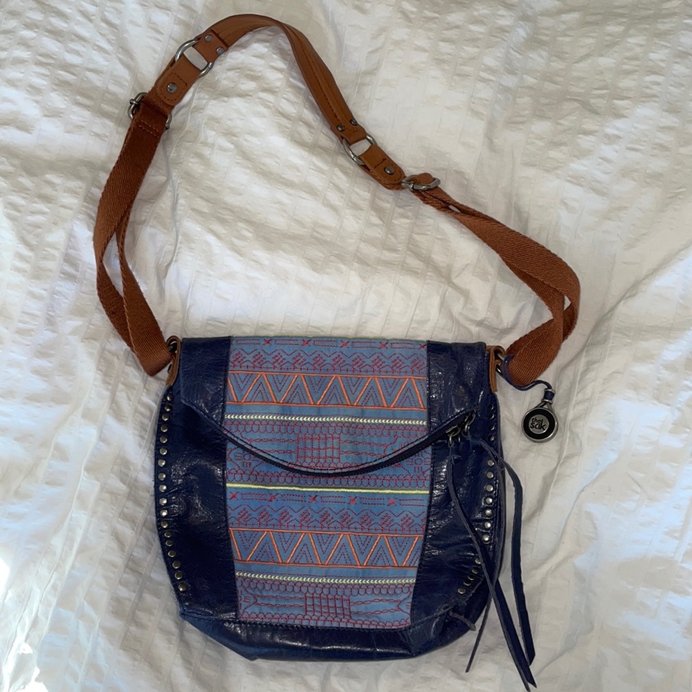 The sak blue pattern crossbody